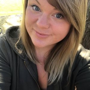 Meet your Posher, Kari